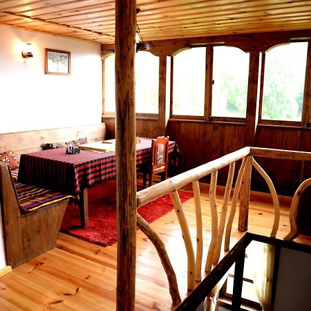 Guest House Pri Malkiya Leshten Extérieur photo